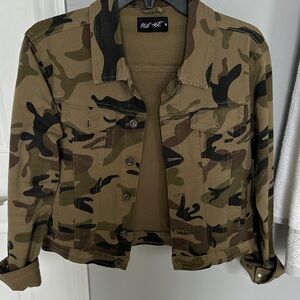 Women's Camouflage Jacket